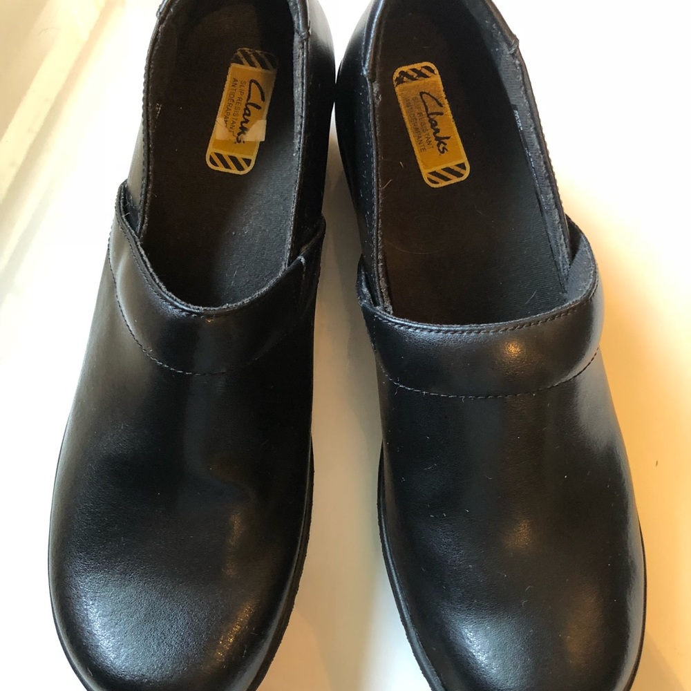 Clark’s non skid comfort shoe